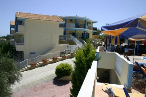 zakinthos_-_christina_ap_2.jpg